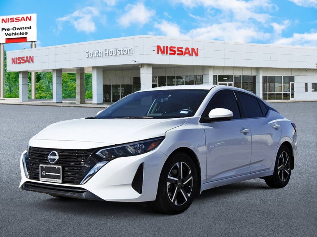 Used 2025 Nissan Sentra SV w/ All-Weather Package image 2