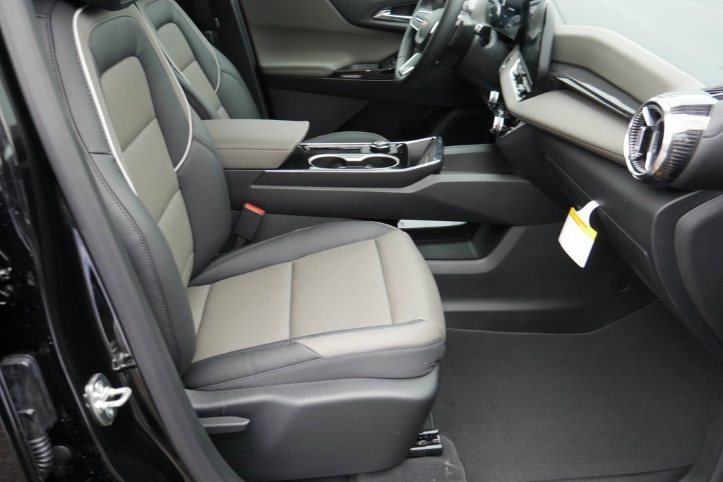 New 2026 Chevrolet Equinox LT w/ Convenience Package II image 20