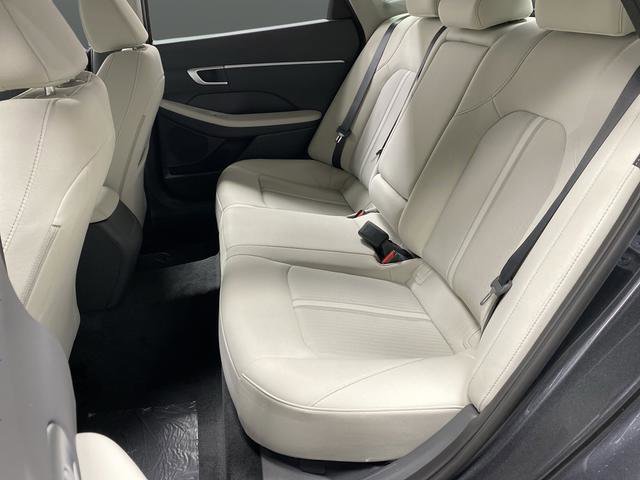 New 2026 Hyundai Sonata SEL AWD/4WD image 27