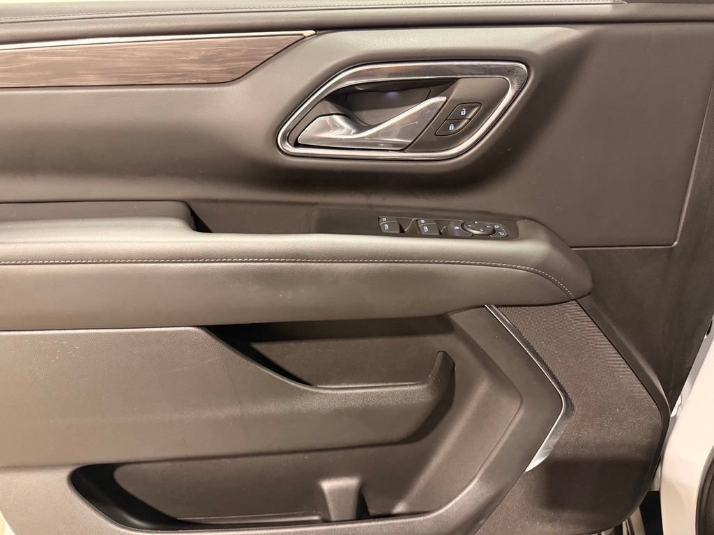 Used 2024 Chevrolet Tahoe LS RWD image 14