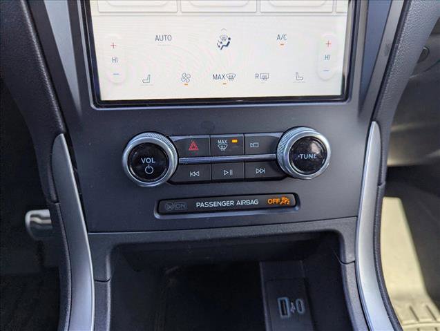 Used 2022 Ford Edge ST-Line image 18