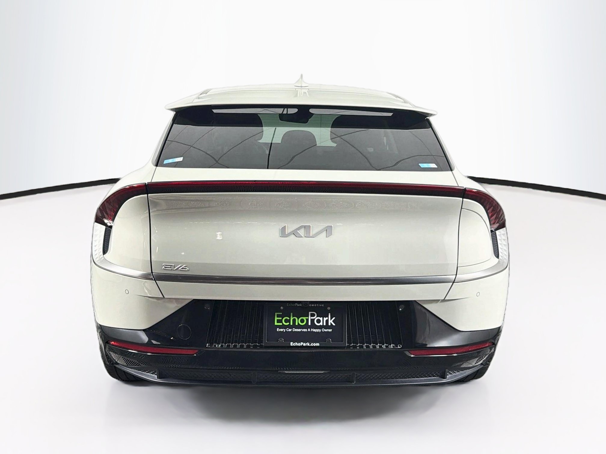 Used 2024 Kia EV6 Wind w/ Wind Technology Package AWD/4WD image 7