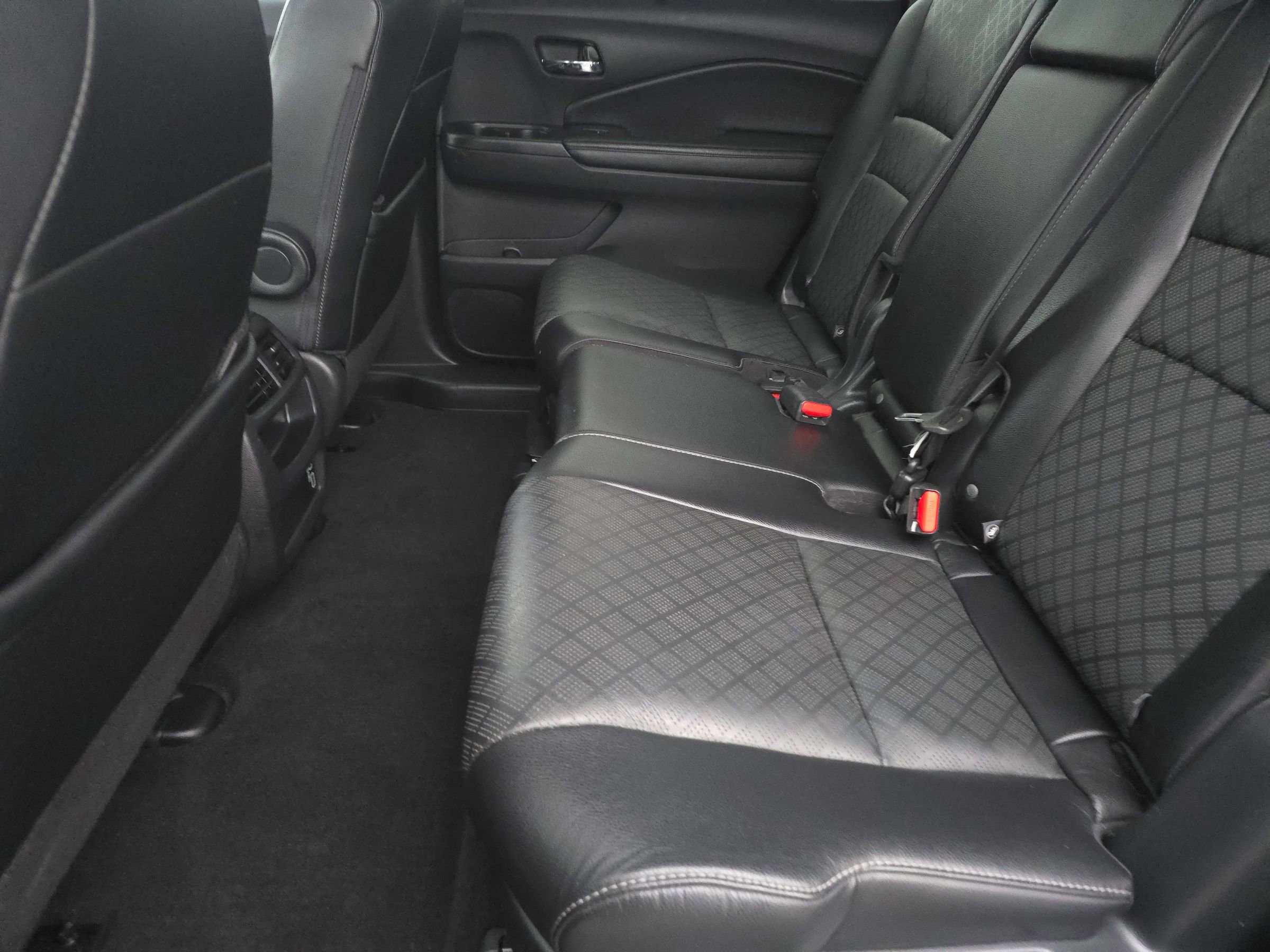 Used 2019 Honda Passport EX-L image 11