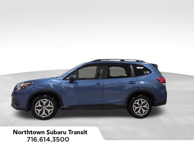 Certified 2024 Subaru Forester Premium AWD/4WD image 2