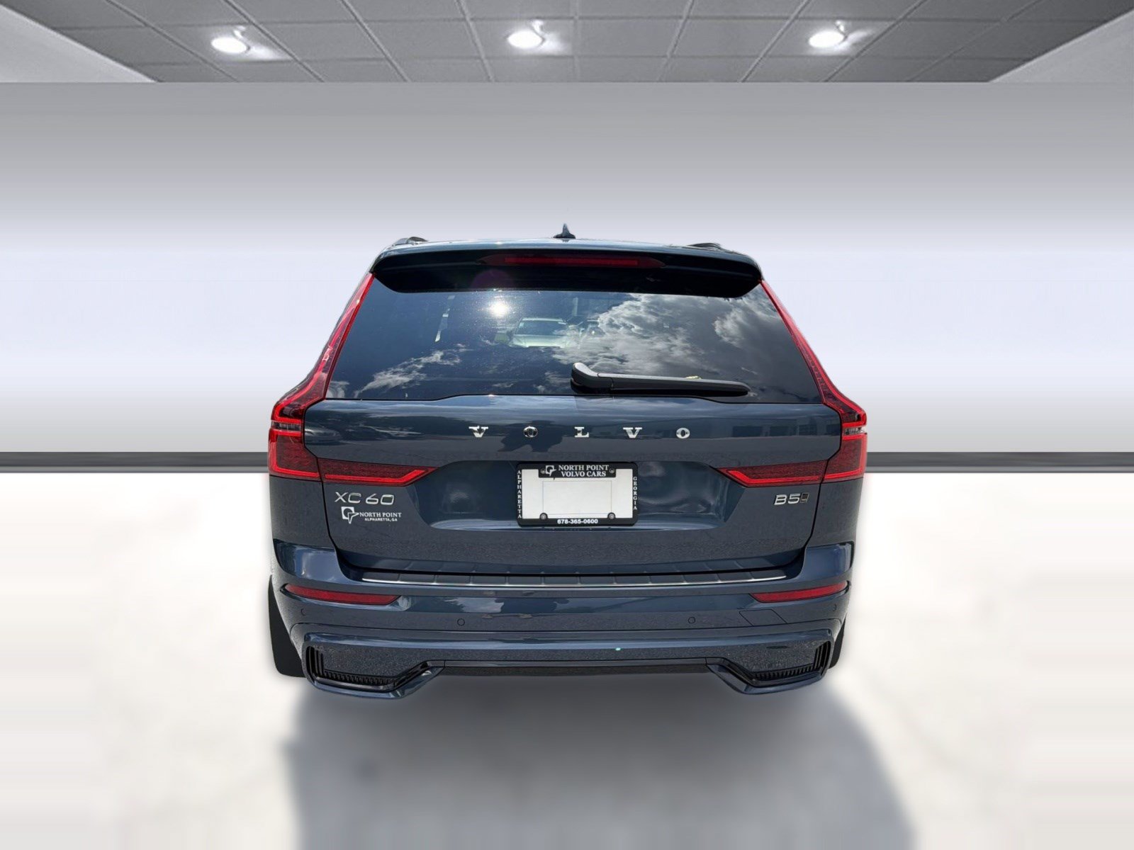 New 2026 Volvo XC60 B5 Plus w/ Climate Package AWD/4WD image 10