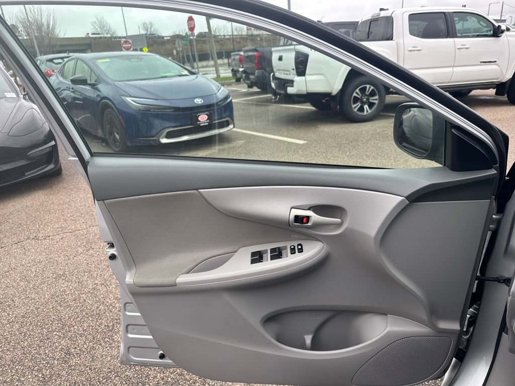 Used 2009 Toyota Corolla image 29