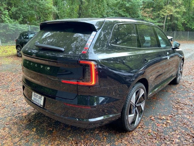 New 2025 Volvo EX90 Ultra image 7
