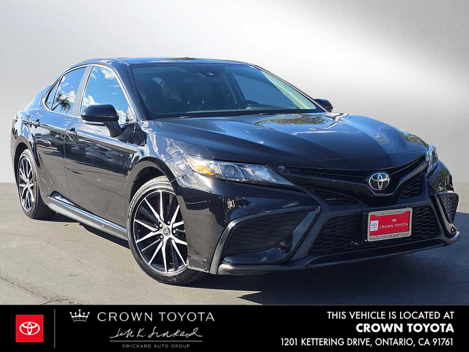 Used 2023 Toyota Camry SE