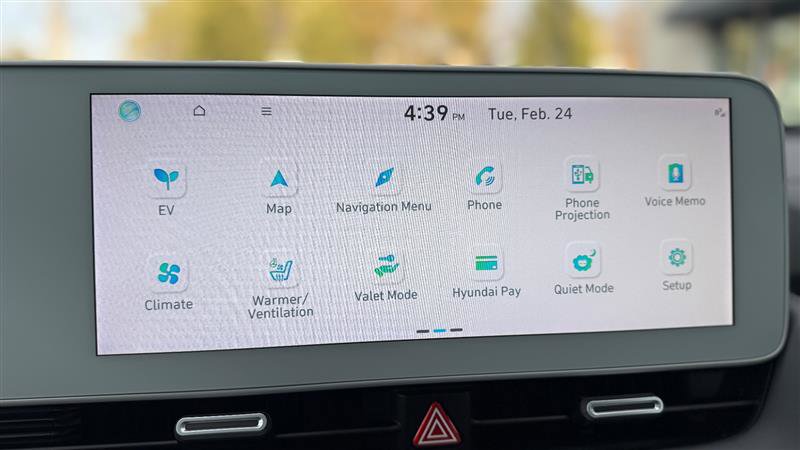 Used 2024 Hyundai Ioniq 5 Limited image 38