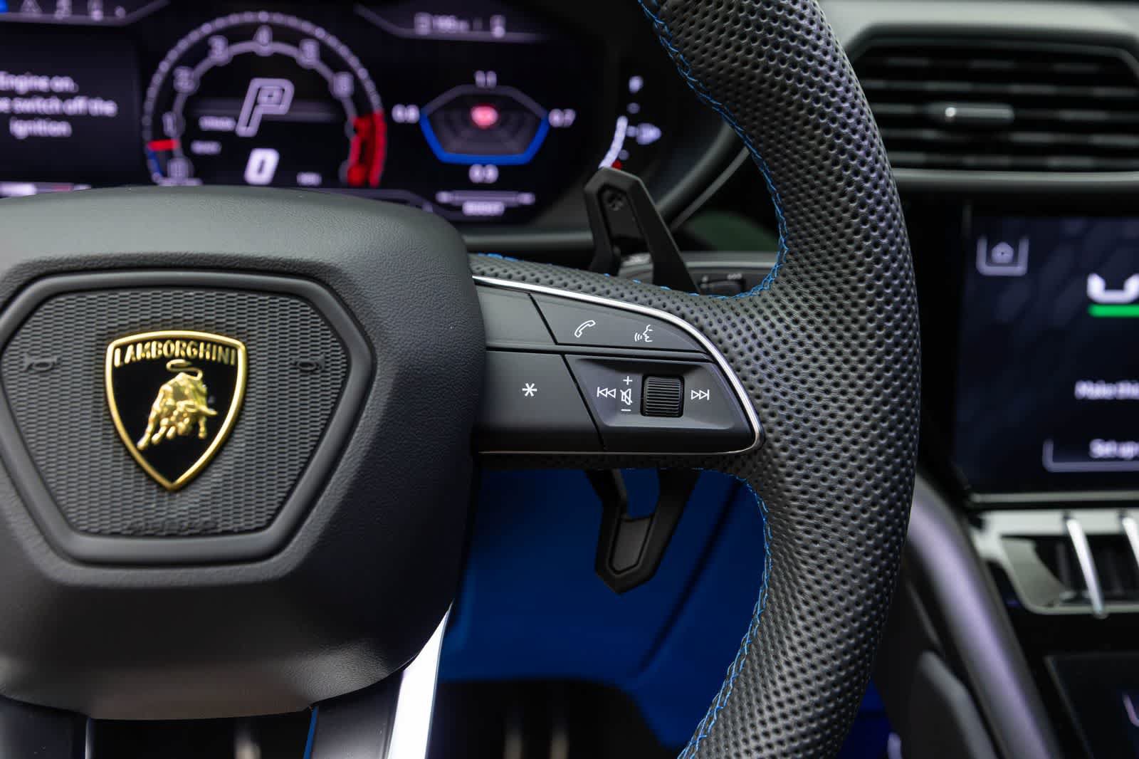 Used 2024 Lamborghini Urus S AWD/4WD image 34