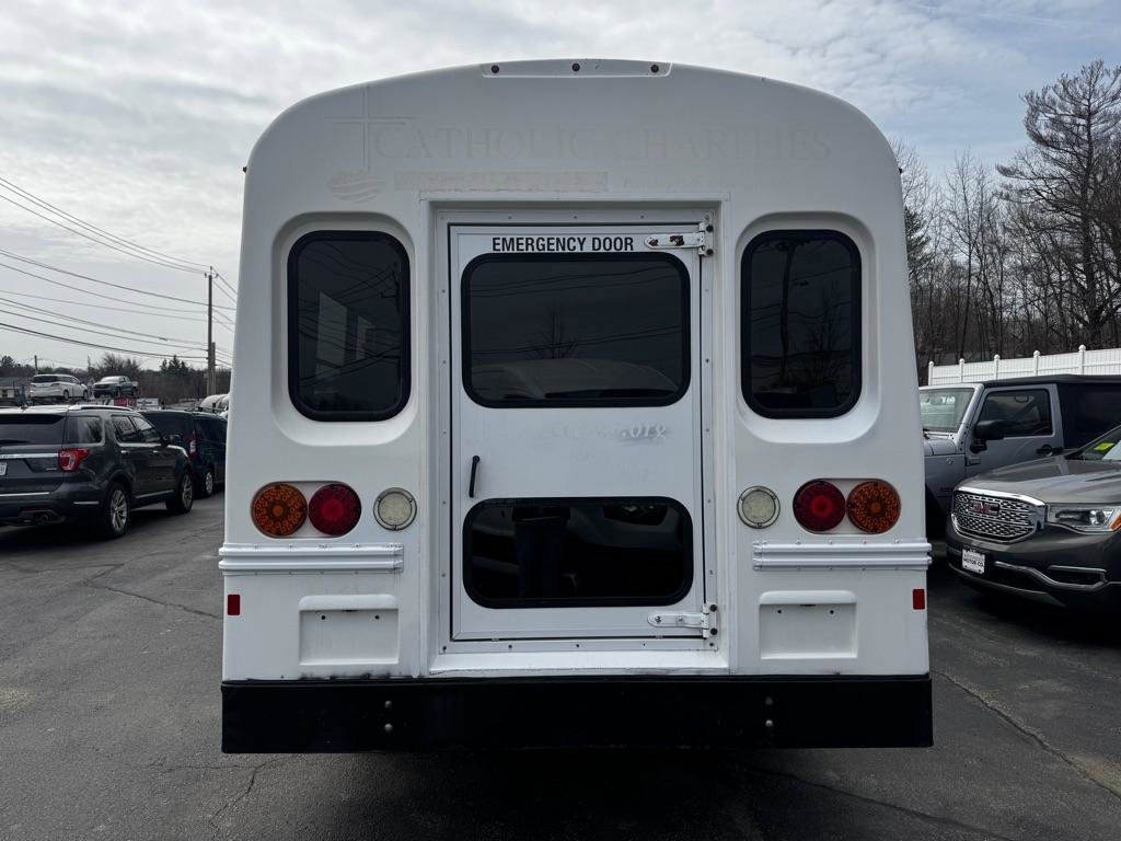 Used 2013 Chevrolet Express 3500 w/ School Bus Package RWD image 5