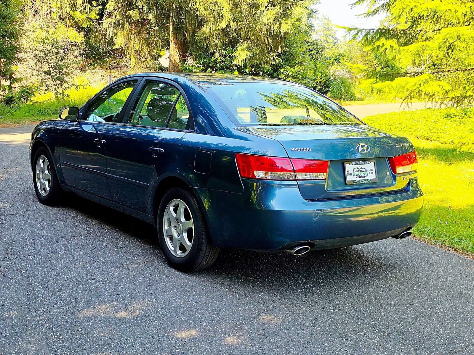 Used 2006 Hyundai Sonata LX FWD image 3