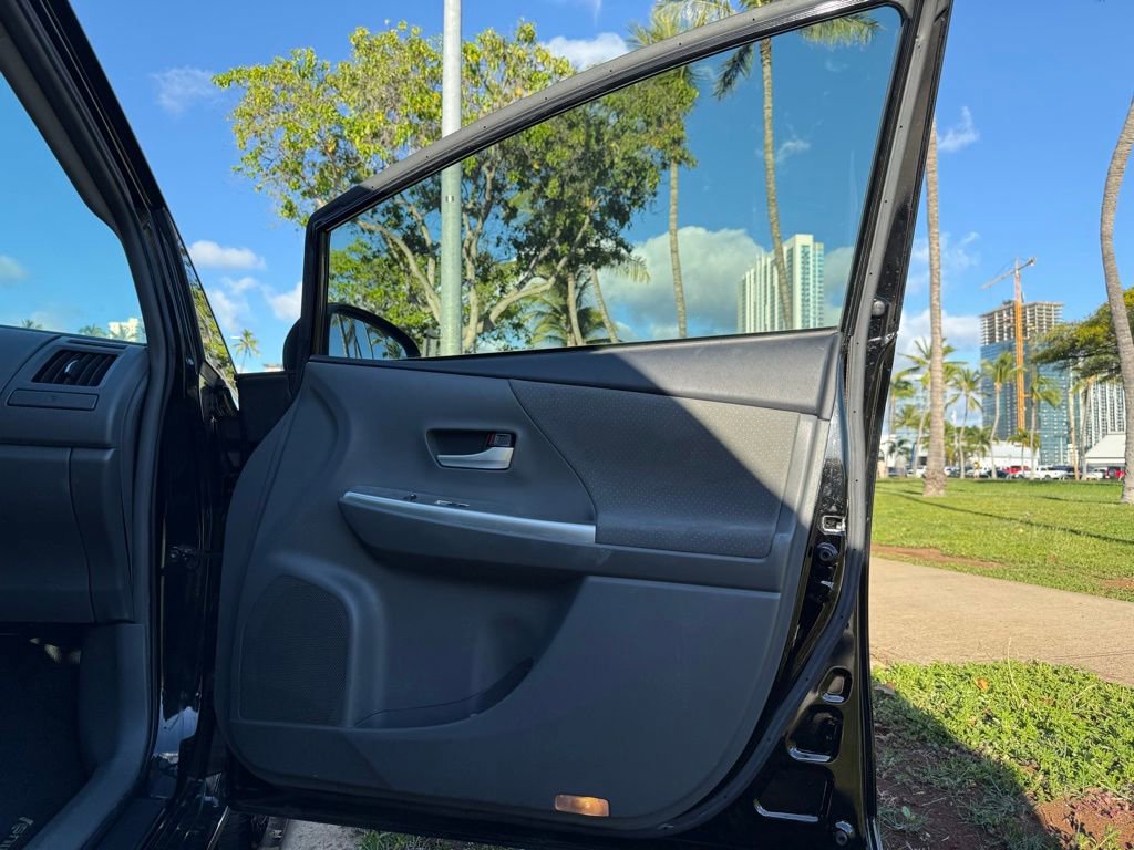 Used 2012 Toyota Prius V Two image 14