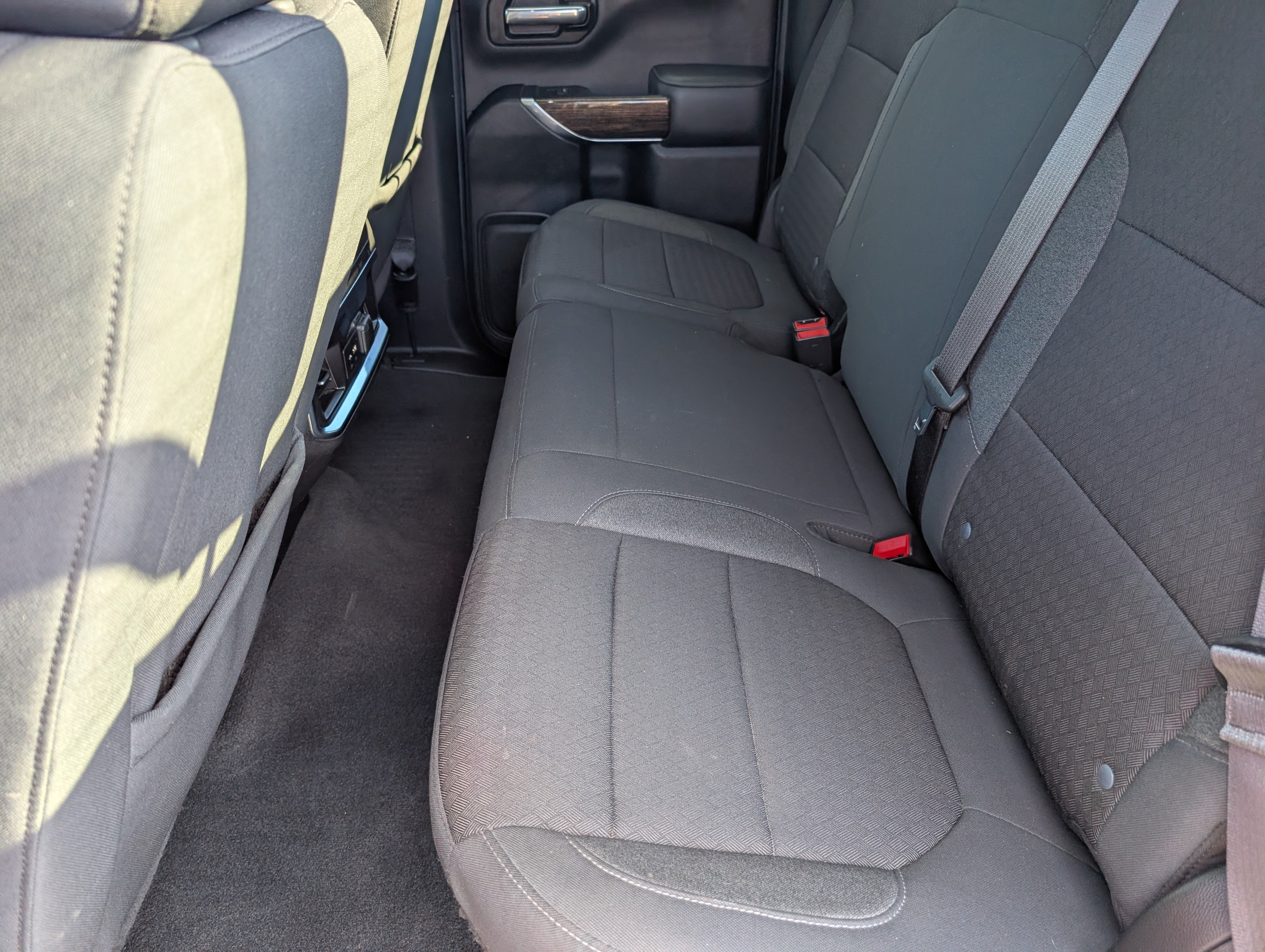 Used 2020 GMC Sierra 1500 Elevation w/ Elevation Value Package AWD/4WD image 7