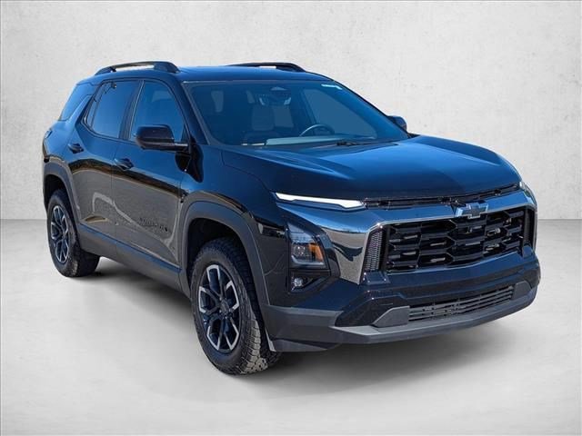 Used 2025 Chevrolet Equinox ACTIV w/ Safety and Technology Package image 3