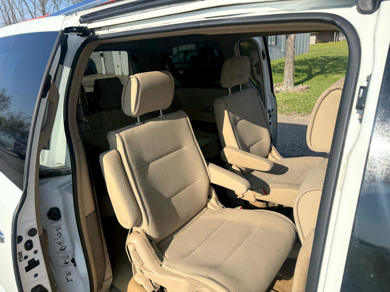 Used 2009 Nissan Quest S w/ Drivers Pkg image 22