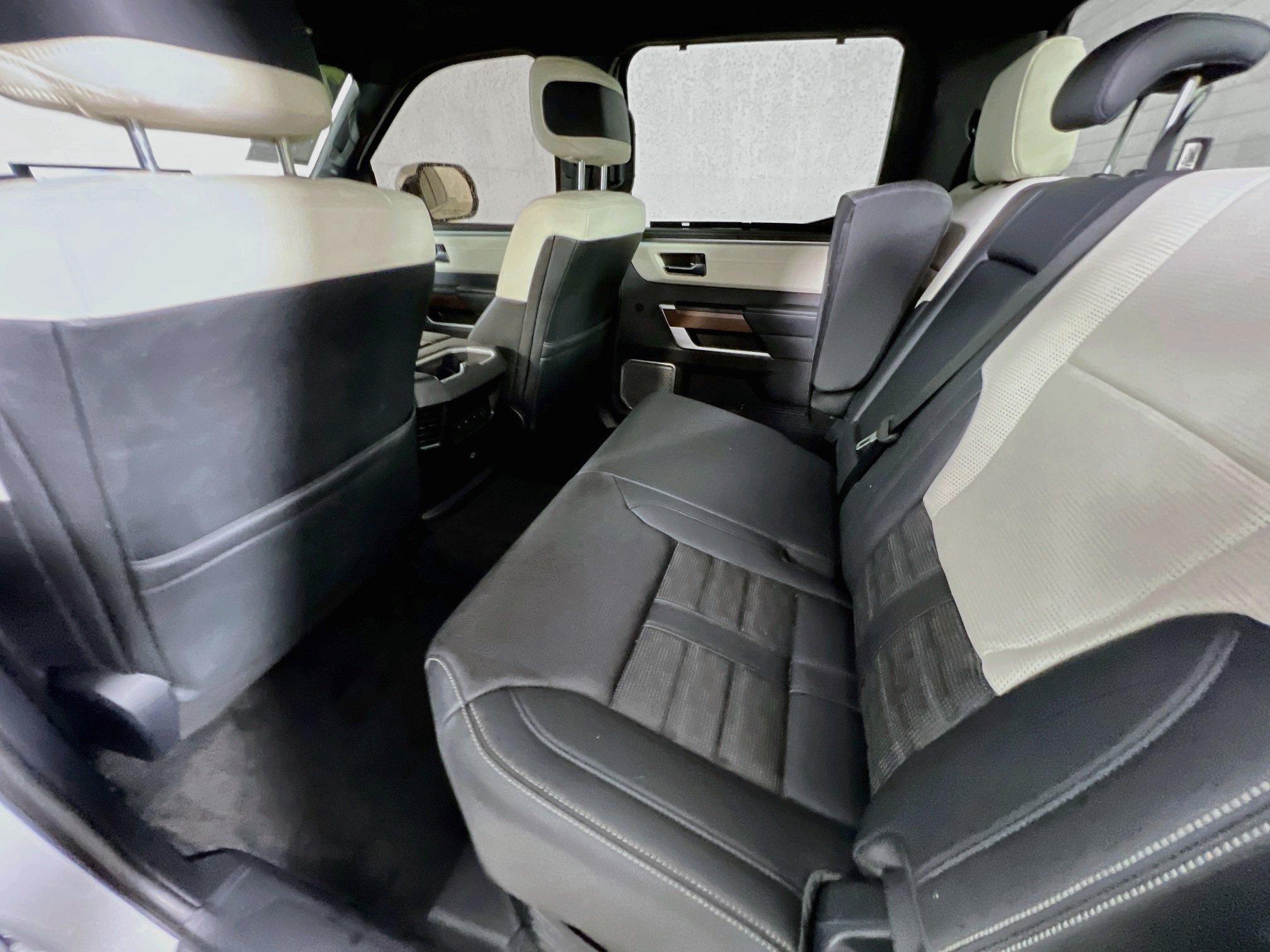 Used 2025 Toyota Tundra Capstone AWD/4WD image 27