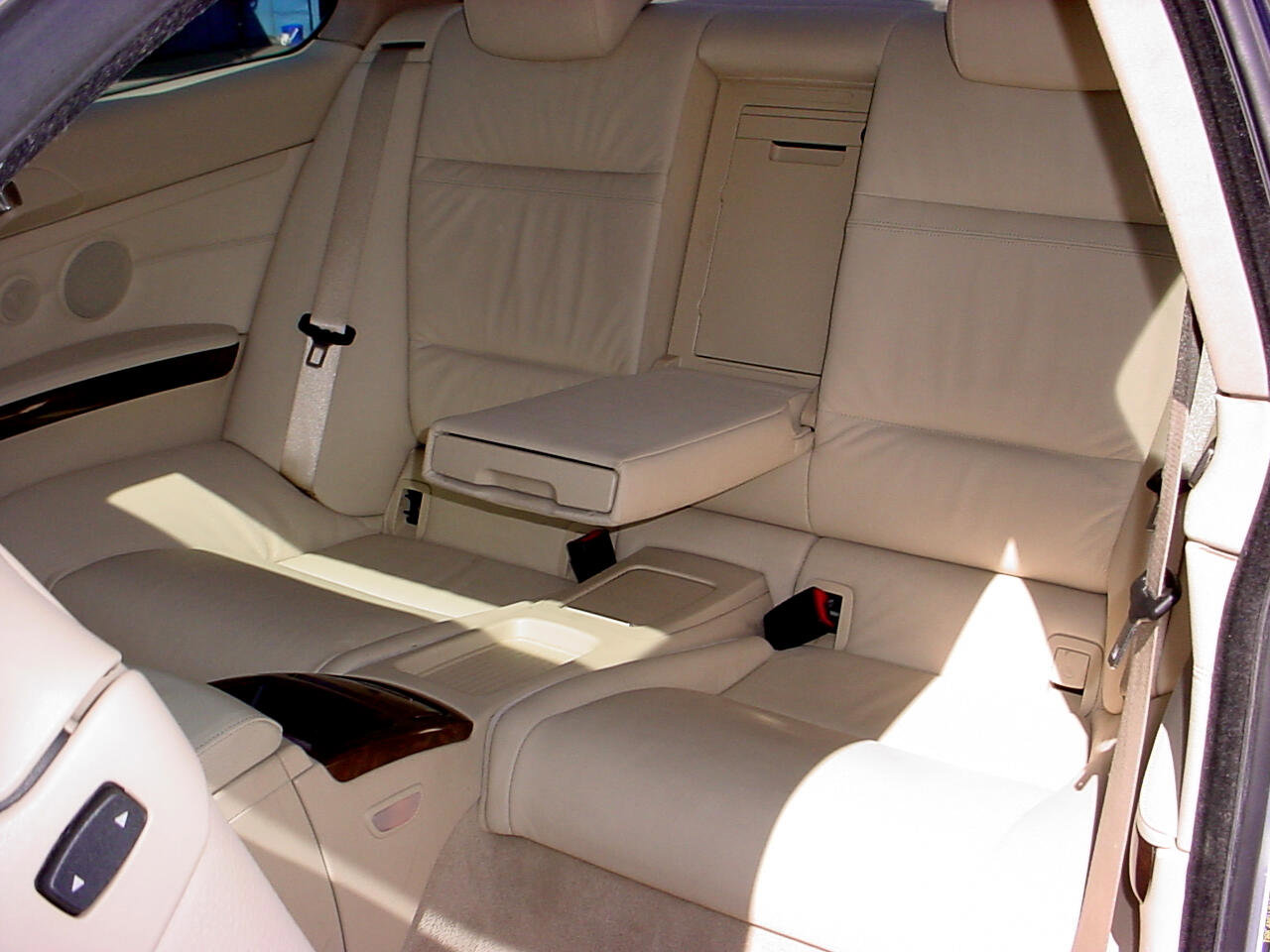 Used 2007 BMW 328xi Coupe image 29