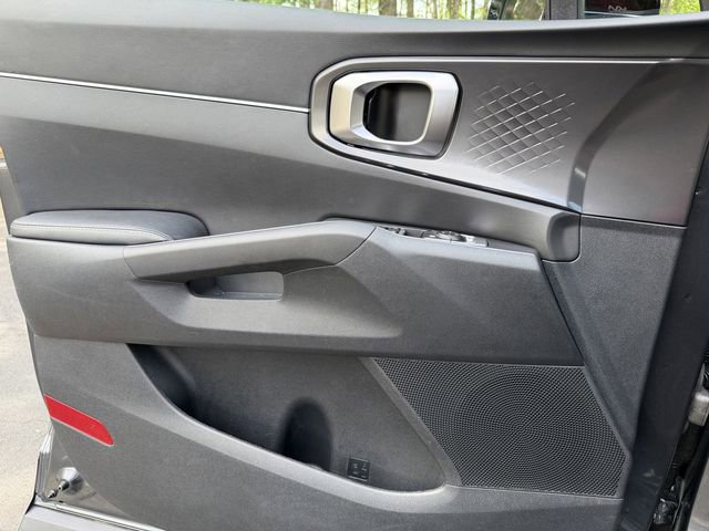 Certified 2023 Kia Sorento S w/ Panoramic Sunroof Package FWD image 9