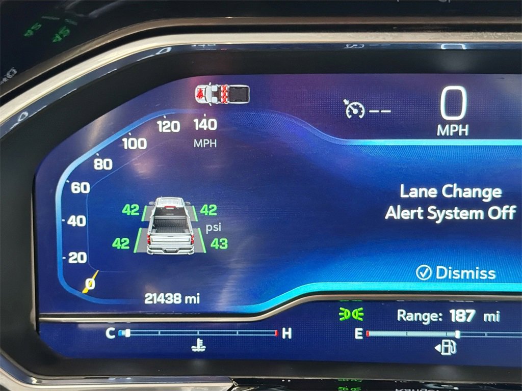 Used 2024 Chevrolet Silverado 1500 LT image 13