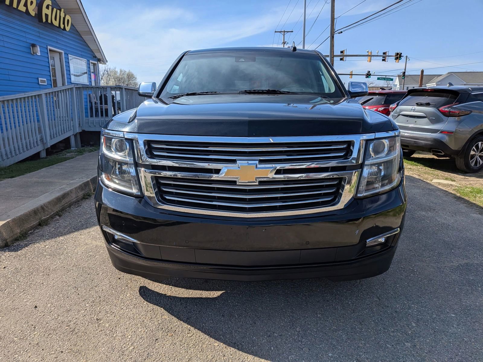 Used 2020 Chevrolet Suburban Premier image 9