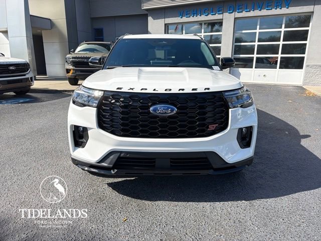 New 2026 Ford Explorer ST image 2