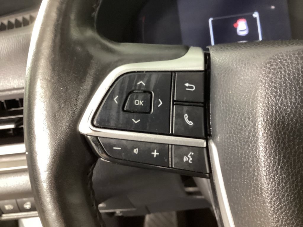 Used 2024 Toyota Grand Highlander AWD image 14