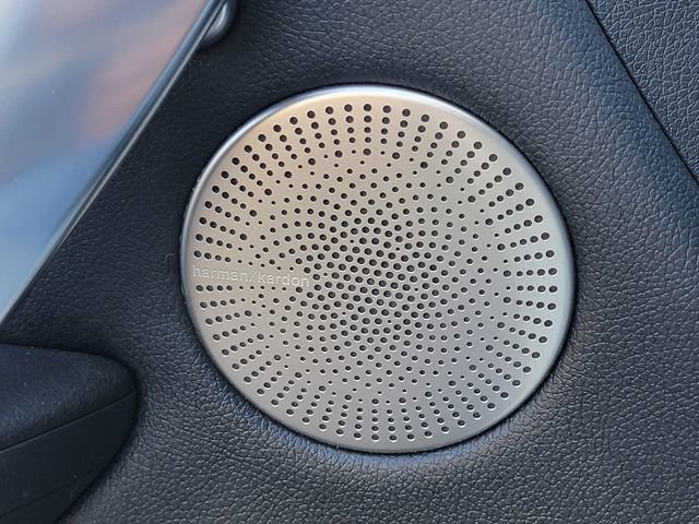 Used 2023 Kia Stinger GT-Line w/ Sun & Sound Package image 40