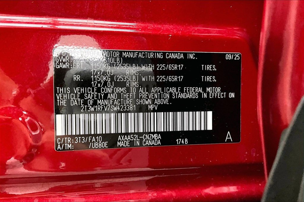 Used 2025 Toyota RAV4 XLE w/ Convenience Package FWD image 35