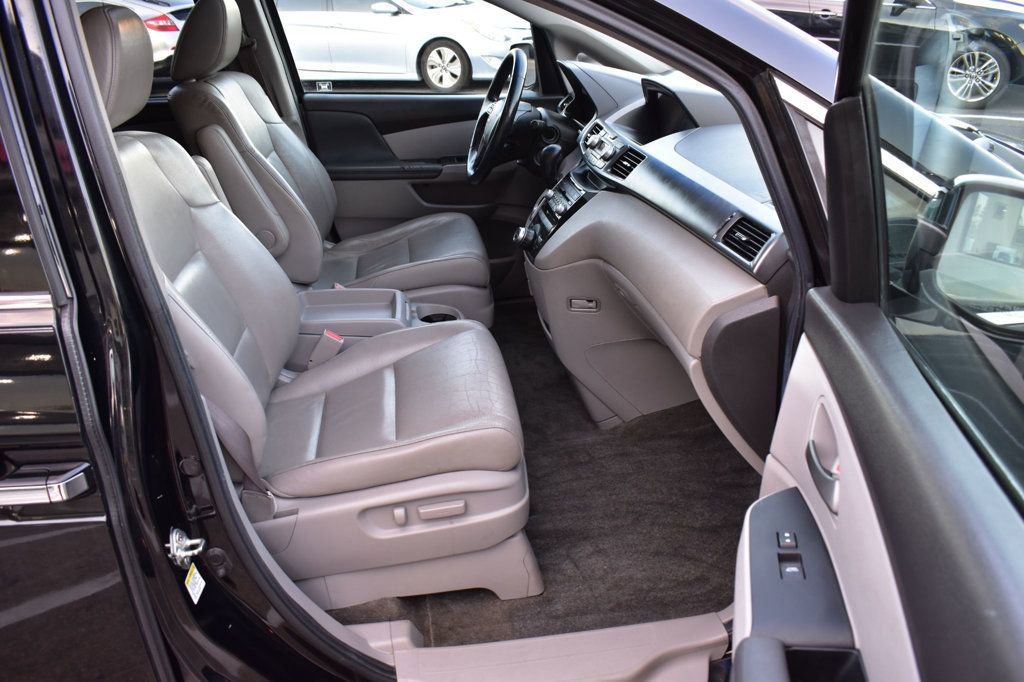 Used 2012 Honda Odyssey Touring image 16