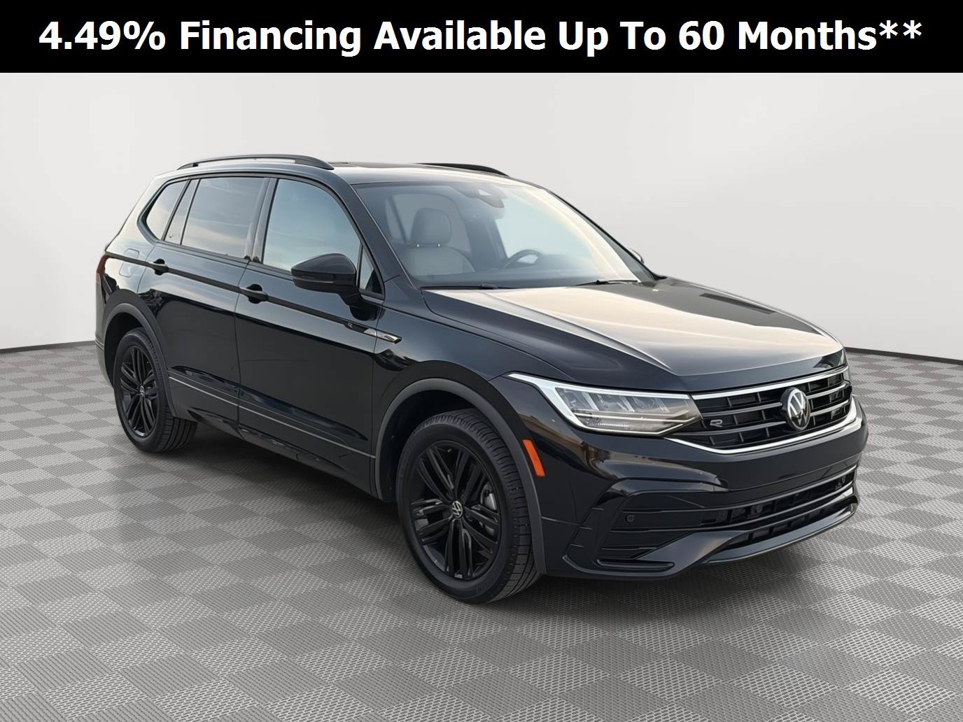 Certified 2022 Volkswagen Tiguan SE R-Line