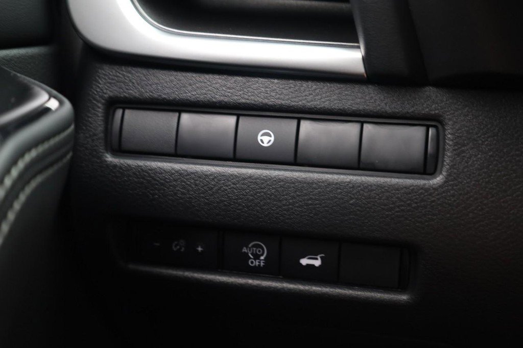 New 2026 Nissan Rogue SV w/ Cold Weather Package image 18