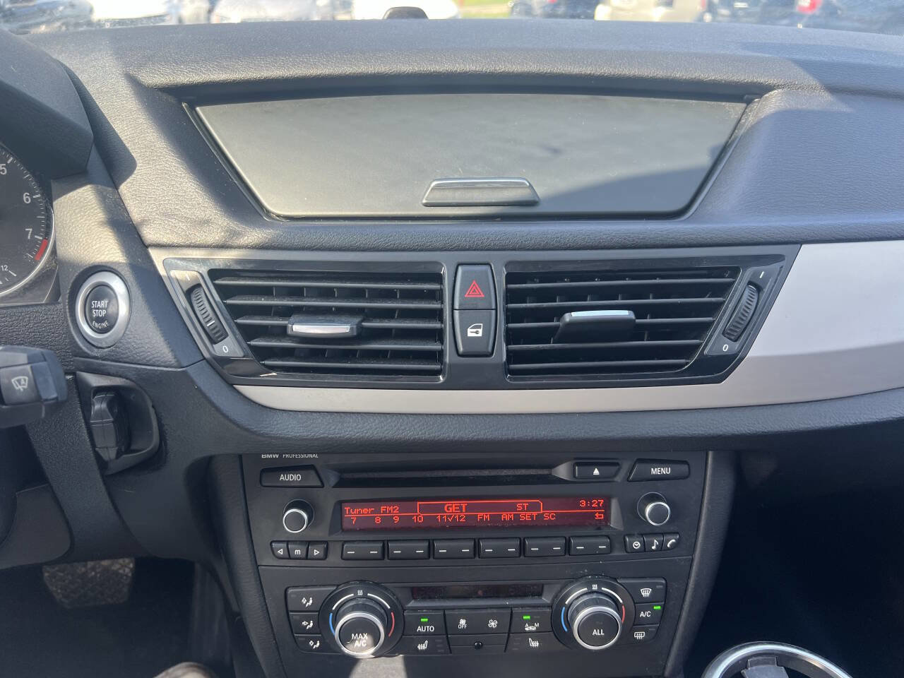 Used 2015 BMW X1 xDrive28i image 24