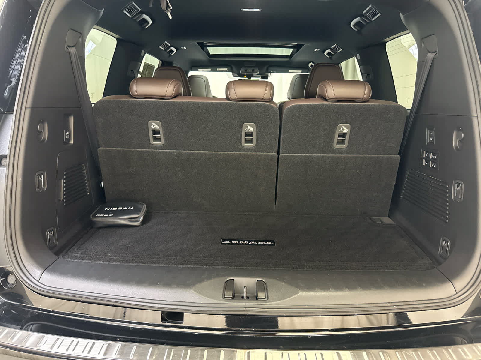 Certified 2026 Nissan Armada Platinum Reserve AWD/4WD image 20