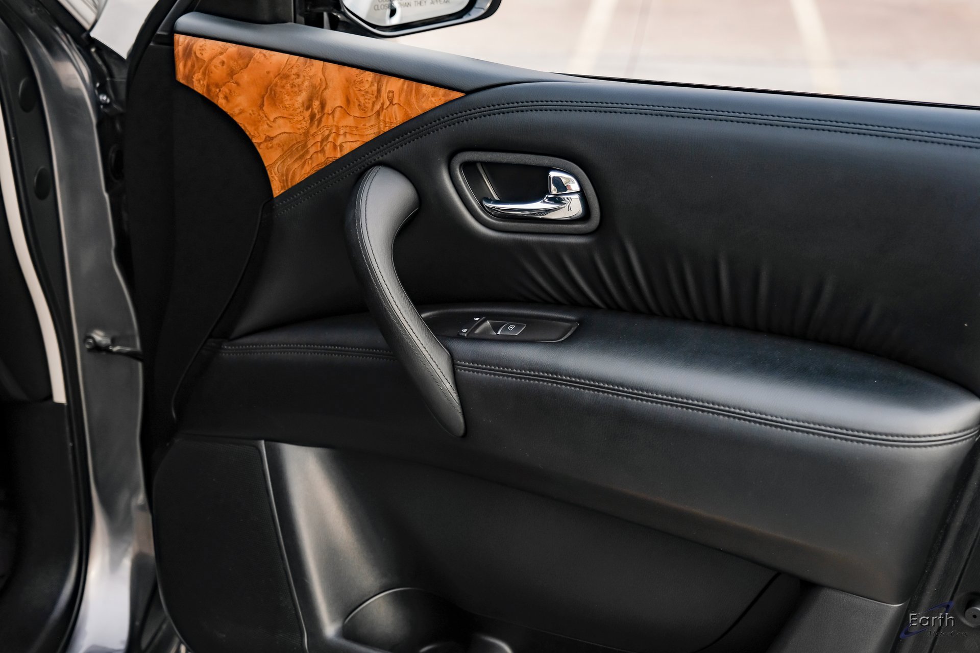 Used 2021 Nissan Armada SL w/ Captain's Chairs Package image 83