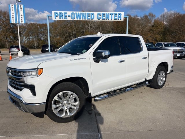 Used 2024 Chevrolet Silverado 1500 LTZ image 2