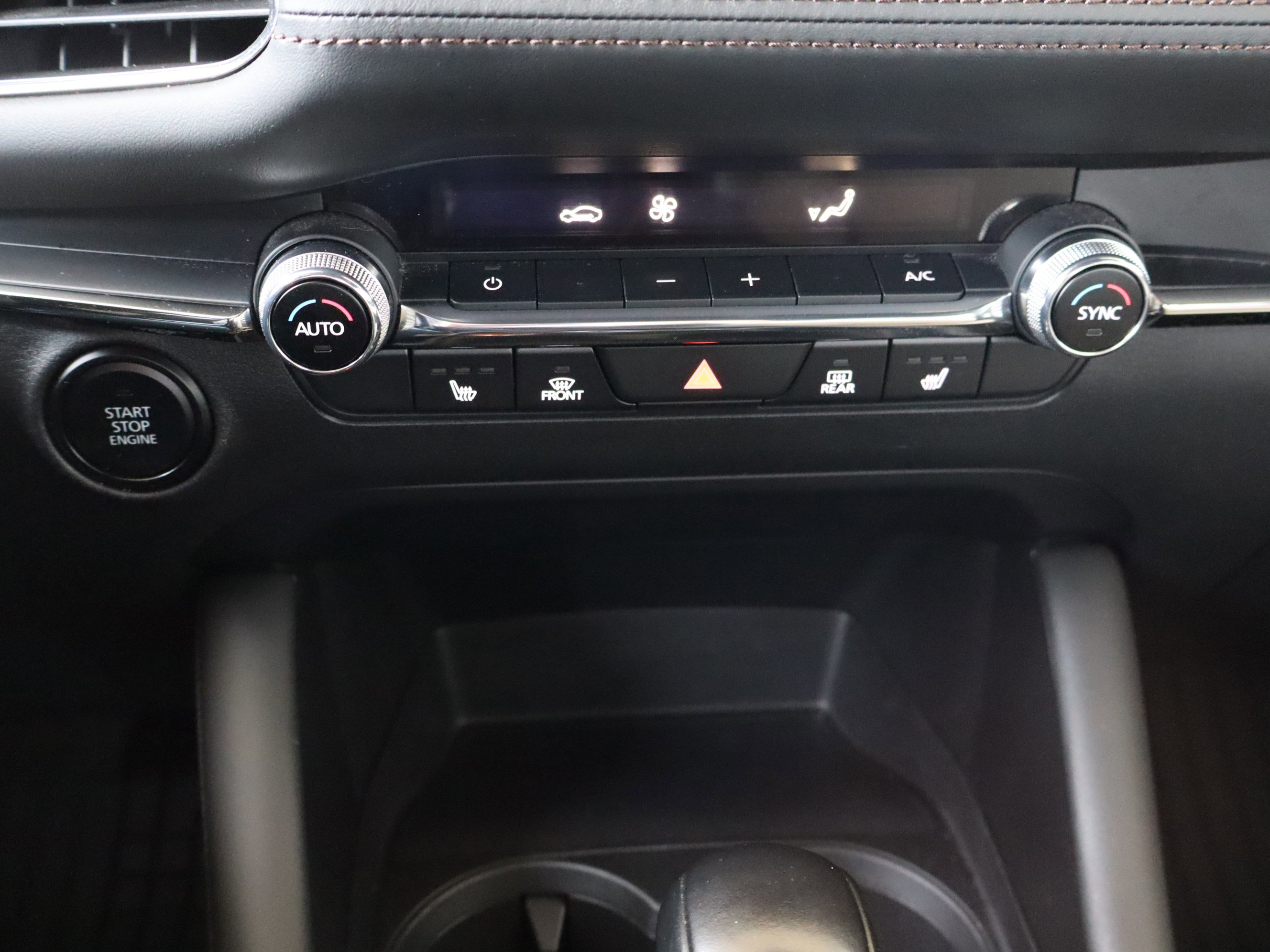 Used 2021 MAZDA MAZDA3 s image 28