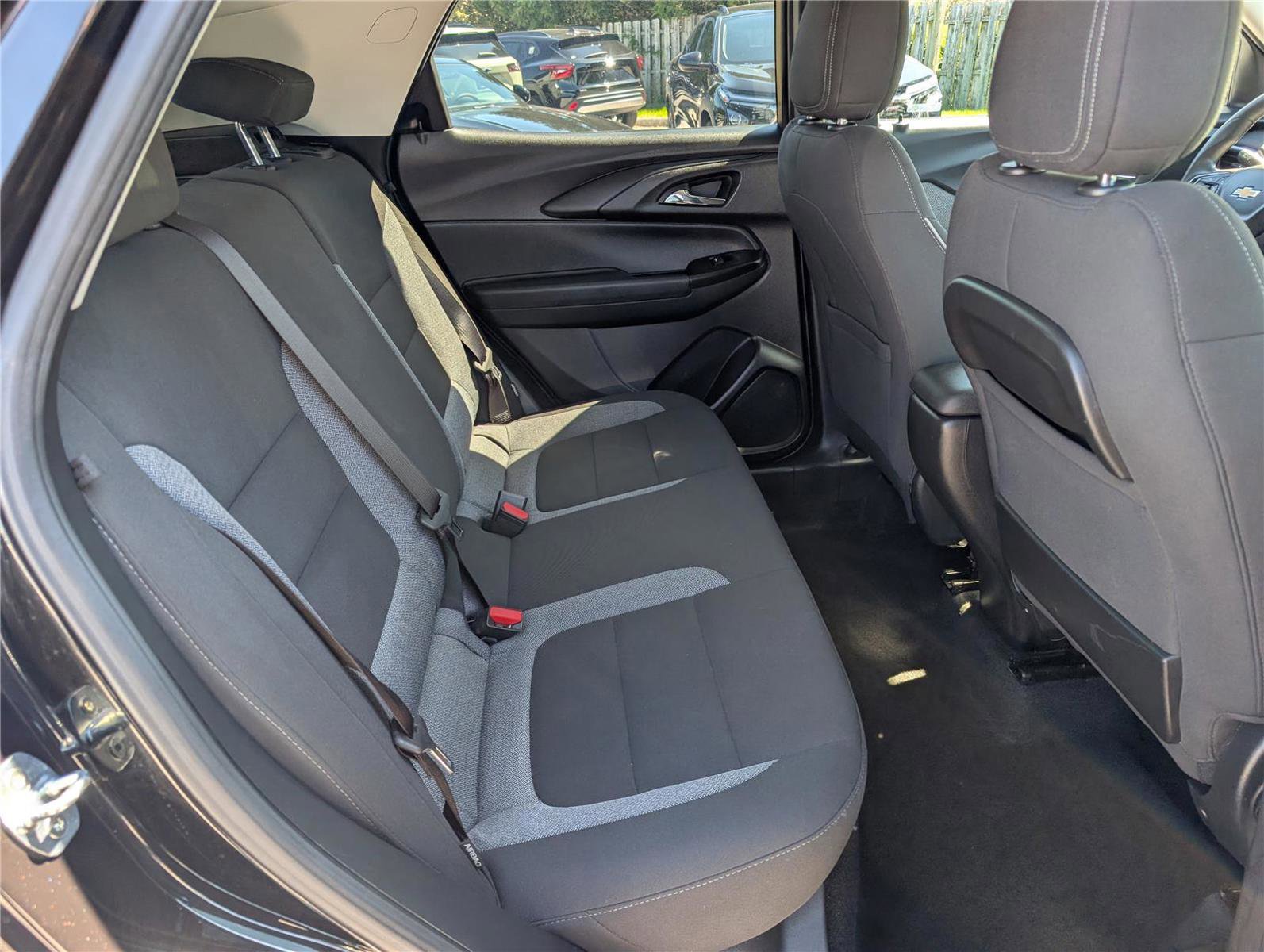 Used 2022 Chevrolet TrailBlazer LS image 12