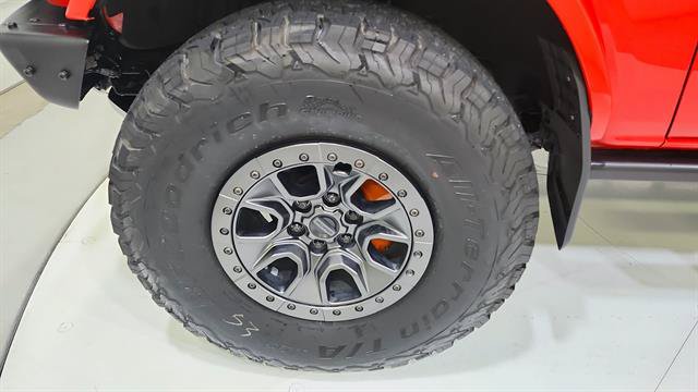 Used 2024 Ford Bronco Badlands AWD/4WD image 35