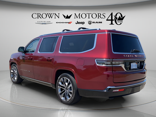 Used 2025 Jeep Grand Wagoneer L Series III w/ Rear Seat Video Group 1 AWD/4WD image 7