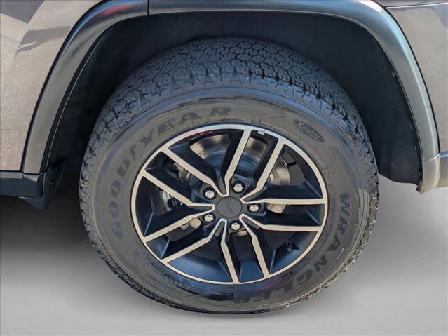 Used 2020 Jeep Grand Cherokee Trailhawk w/ Trailhawk Luxury Group image 26