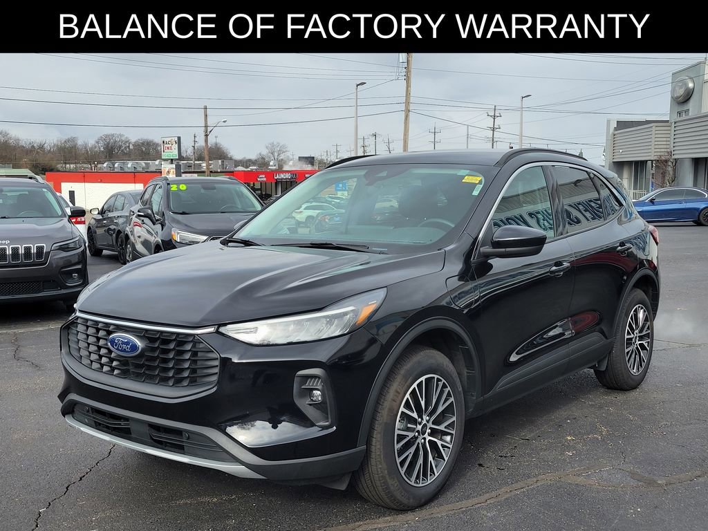 Used 2024 Ford Escape SE video 2