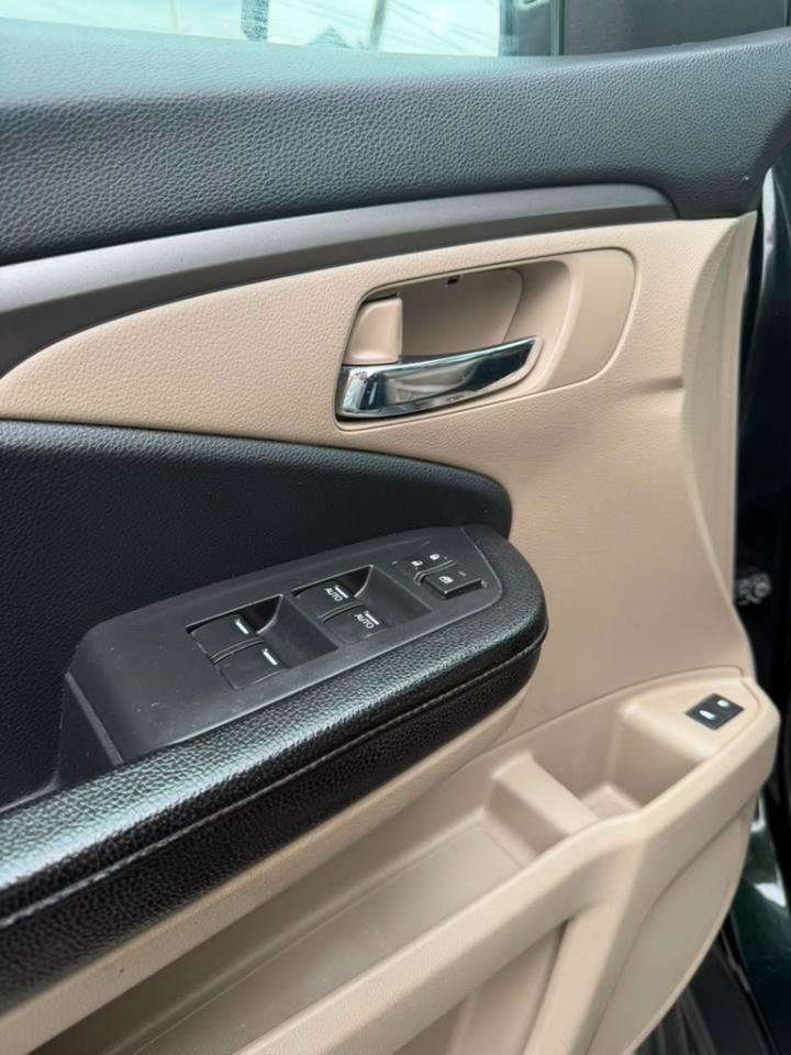 Used 2017 Honda Pilot EX-L image 14