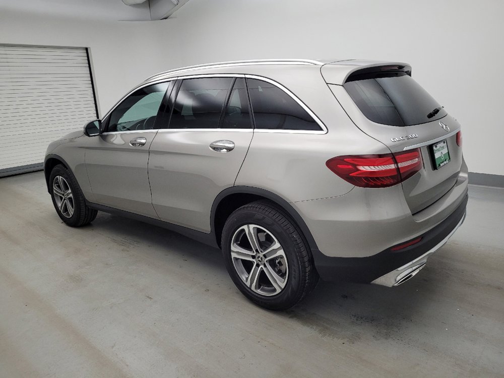 Used 2019 Mercedes-Benz GLC 300 4MATIC image 3
