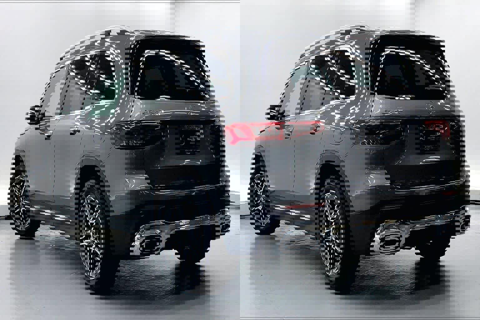 Certified 2022 Mercedes-Benz GLB 250 GLB 250 image 2