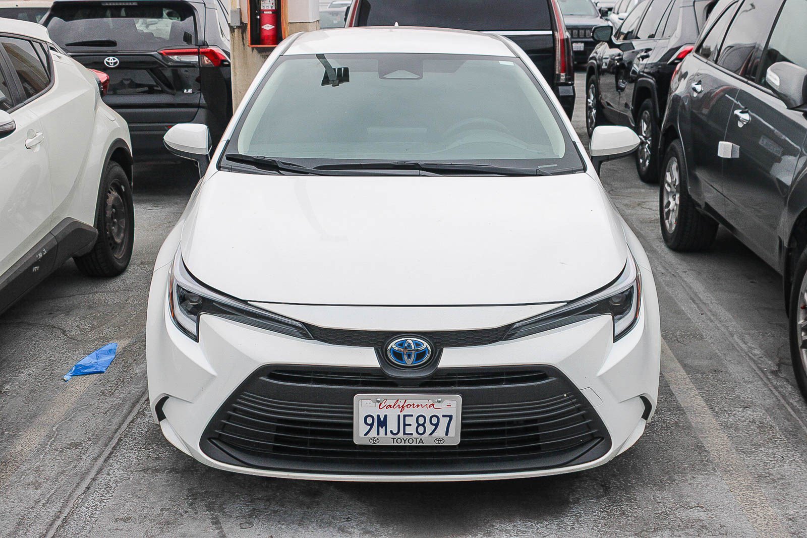 Certified 2024 Toyota Corolla LE FWD image 3
