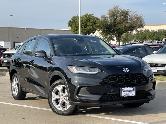 Certified 2025 Honda HR-V LX image 2