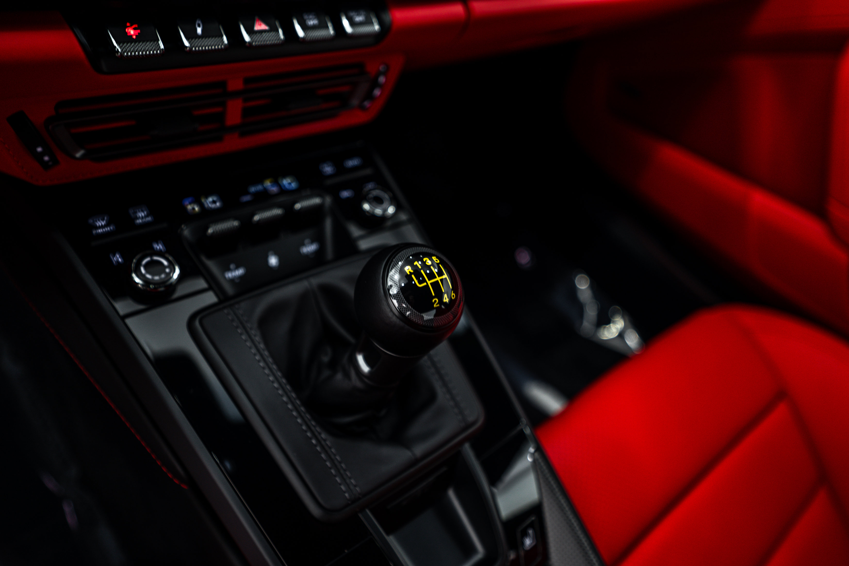 Certified 2024 Porsche 911 GT3 RWD image 18