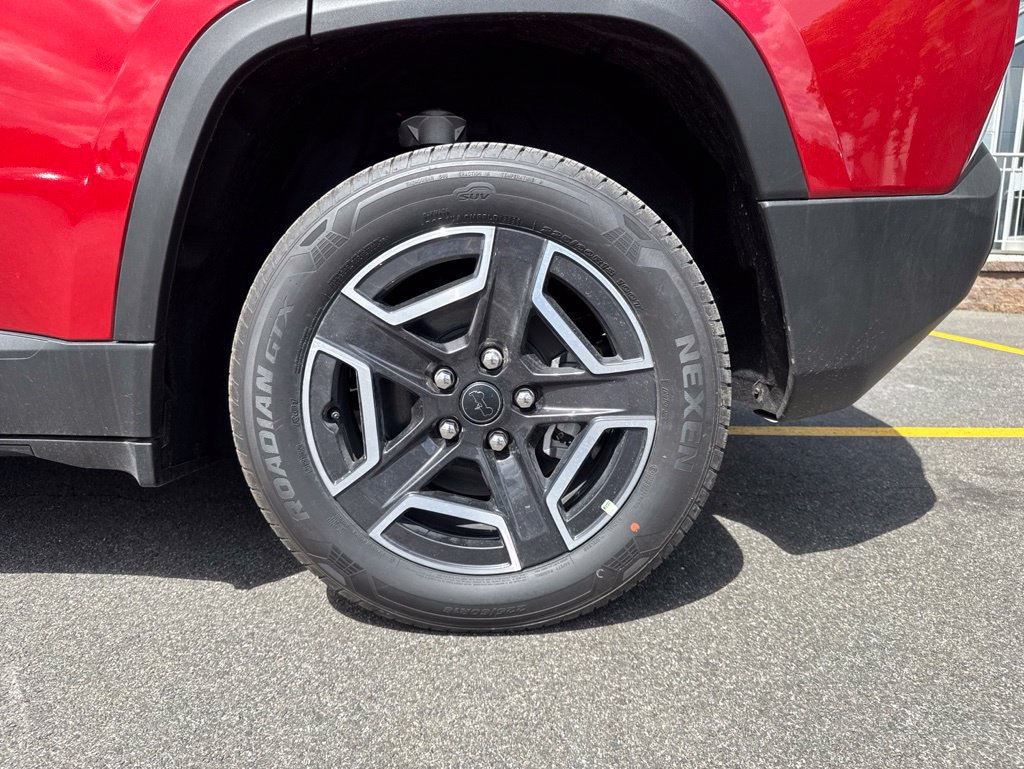 New 2026 Jeep Cherokee Laredo AWD/4WD image 10