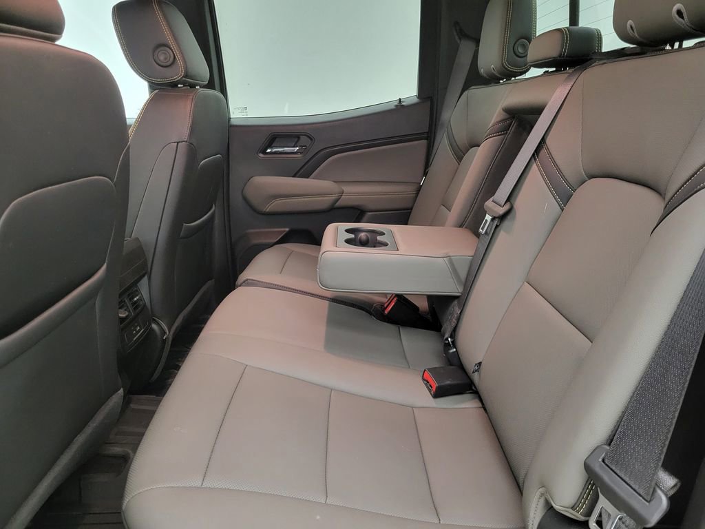 Certified 2025 Chevrolet Colorado ZR2 w/ Technology Package image 42